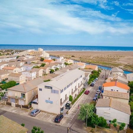 Hotel De La Plage Gruissan Exterior photo